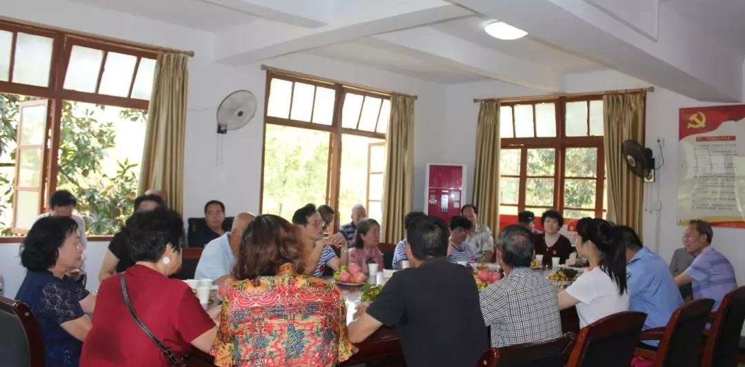 追憶兵團(tuán)歲月，重溫故鄉(xiāng)情緣